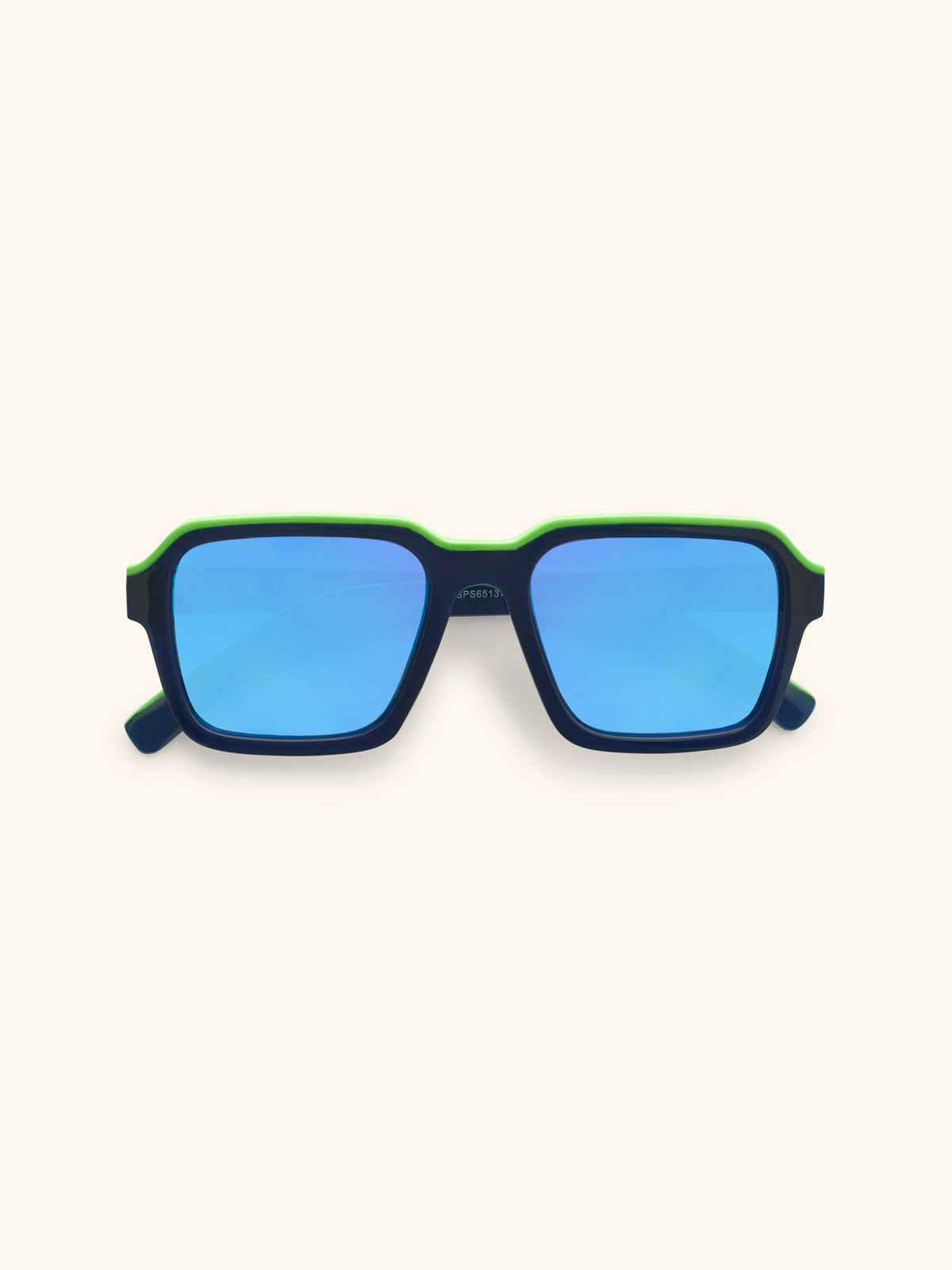 Color: Azul marino