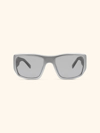 Color: Gris Metalico