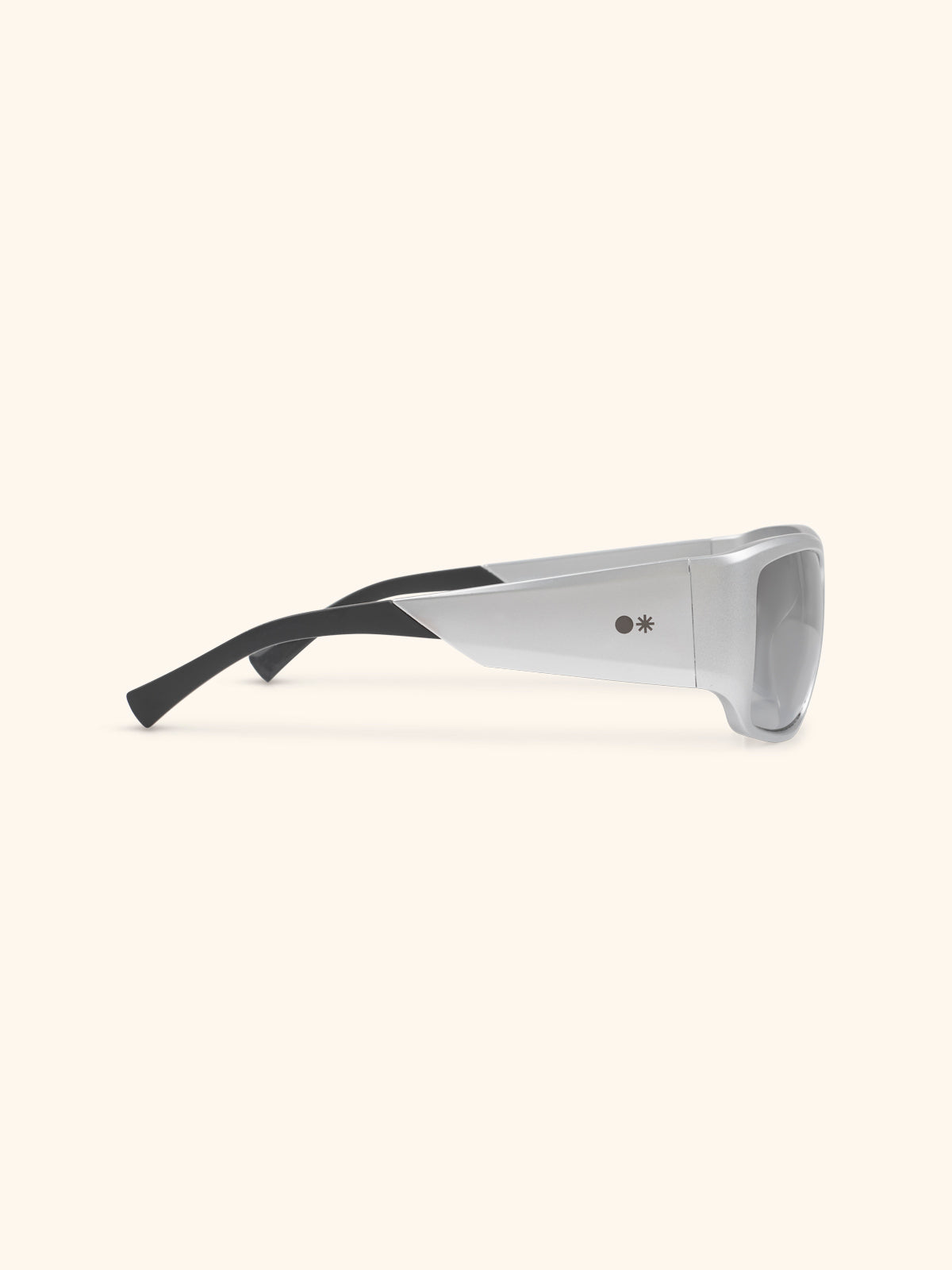 Color: Gris Metalico