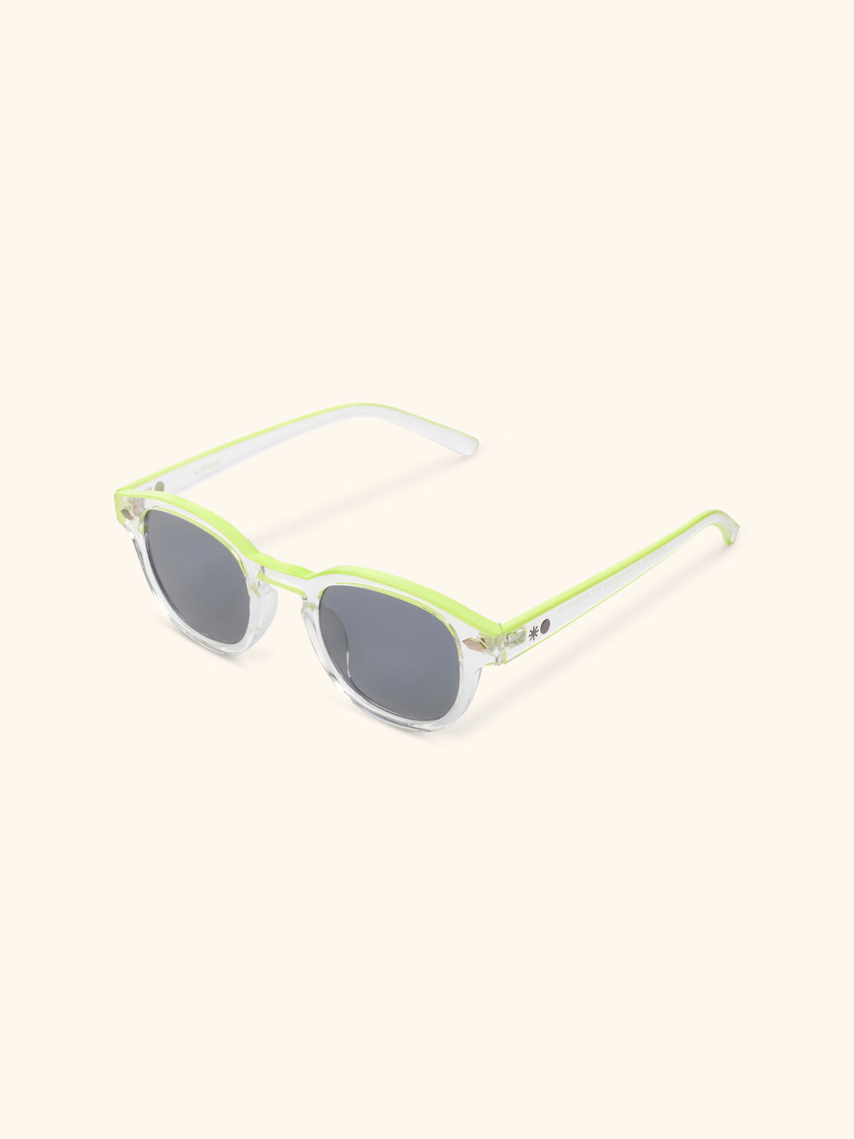 Color: Cristal