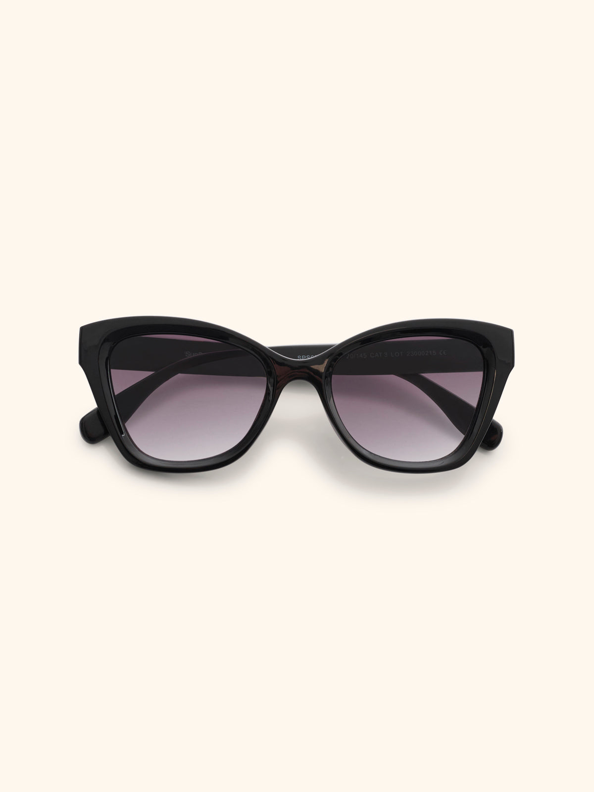 Color: Negro