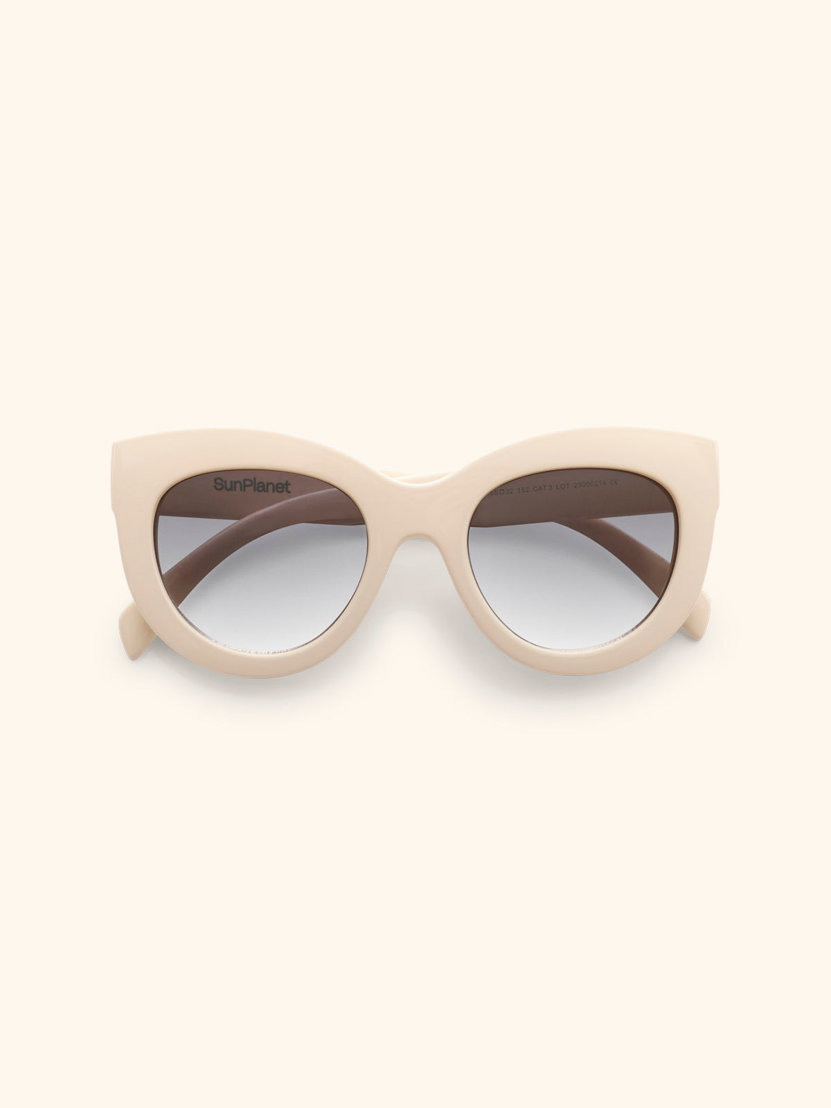 Color: Crema