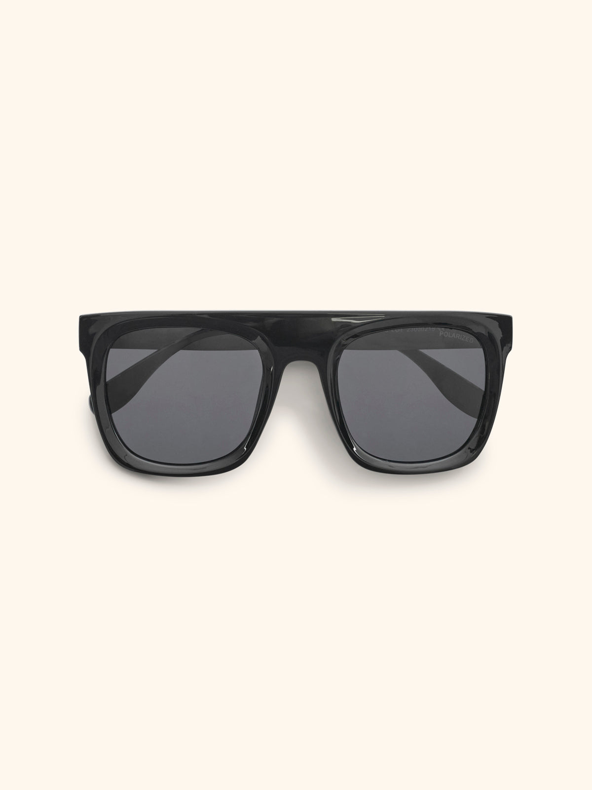 Color: Negro